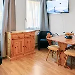 Cosy Au Centre De كرانز مونتانا